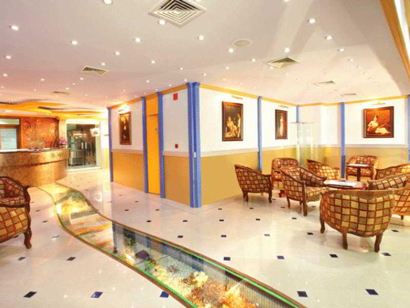 Grand Seasons Hotell Kochi Exteriör bild